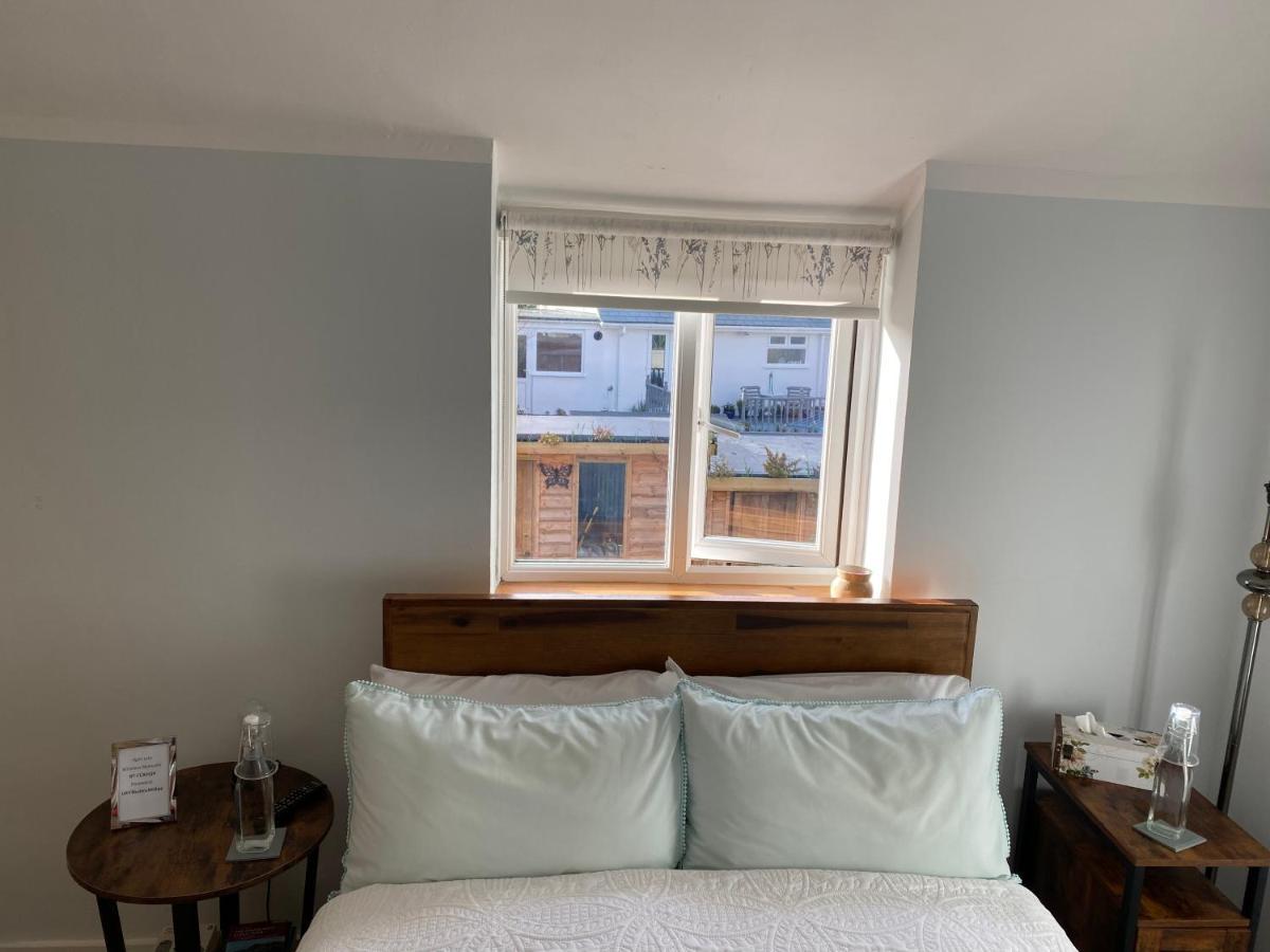 Cosy Double Room In A Seaside Cottage Crafthole Экстерьер фото